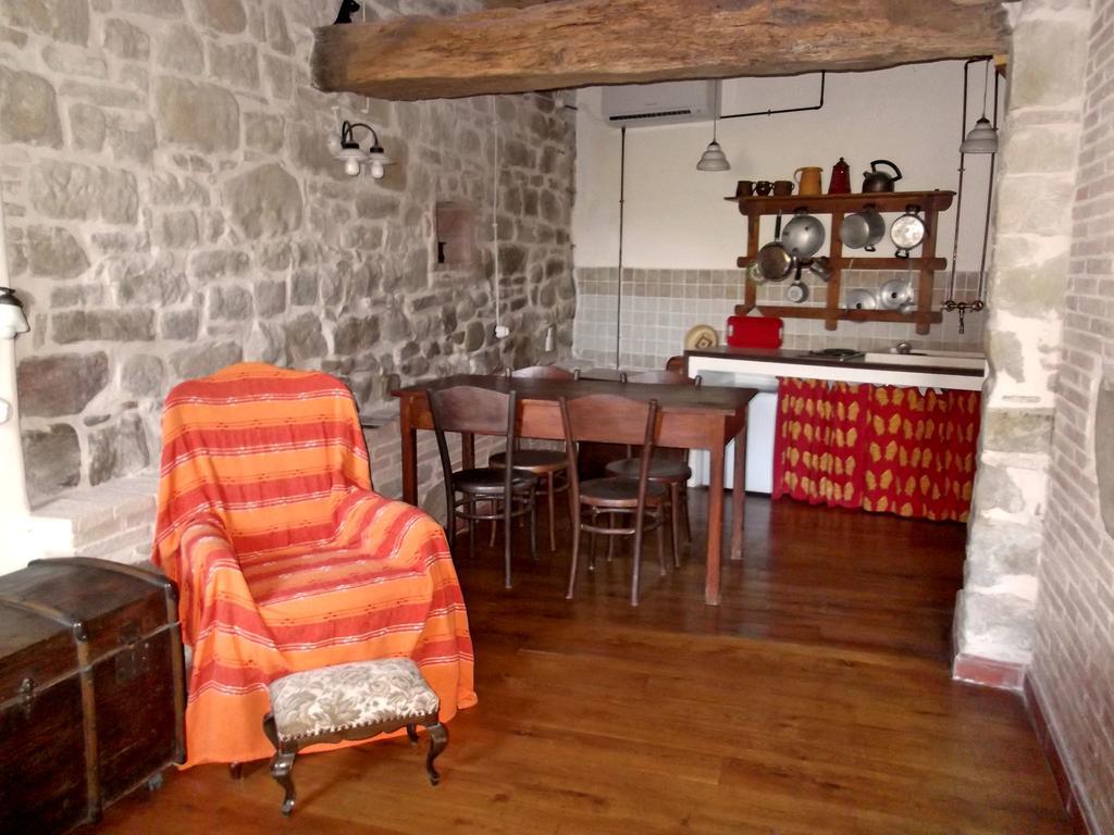 Locanda Dell'Istrice Camerino Oda fotoğraf